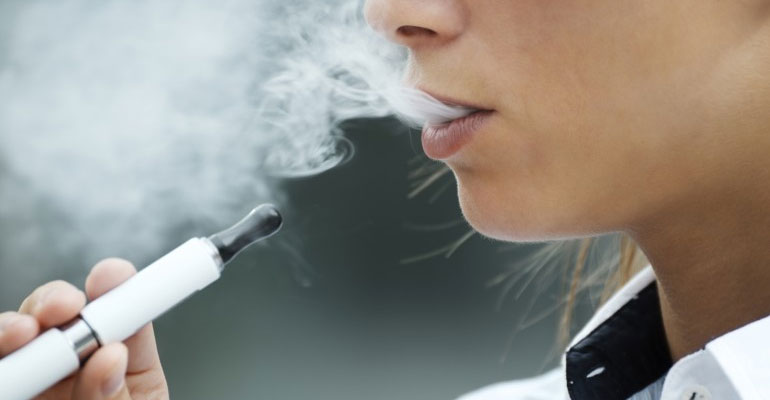 effects-vaping-oral-health