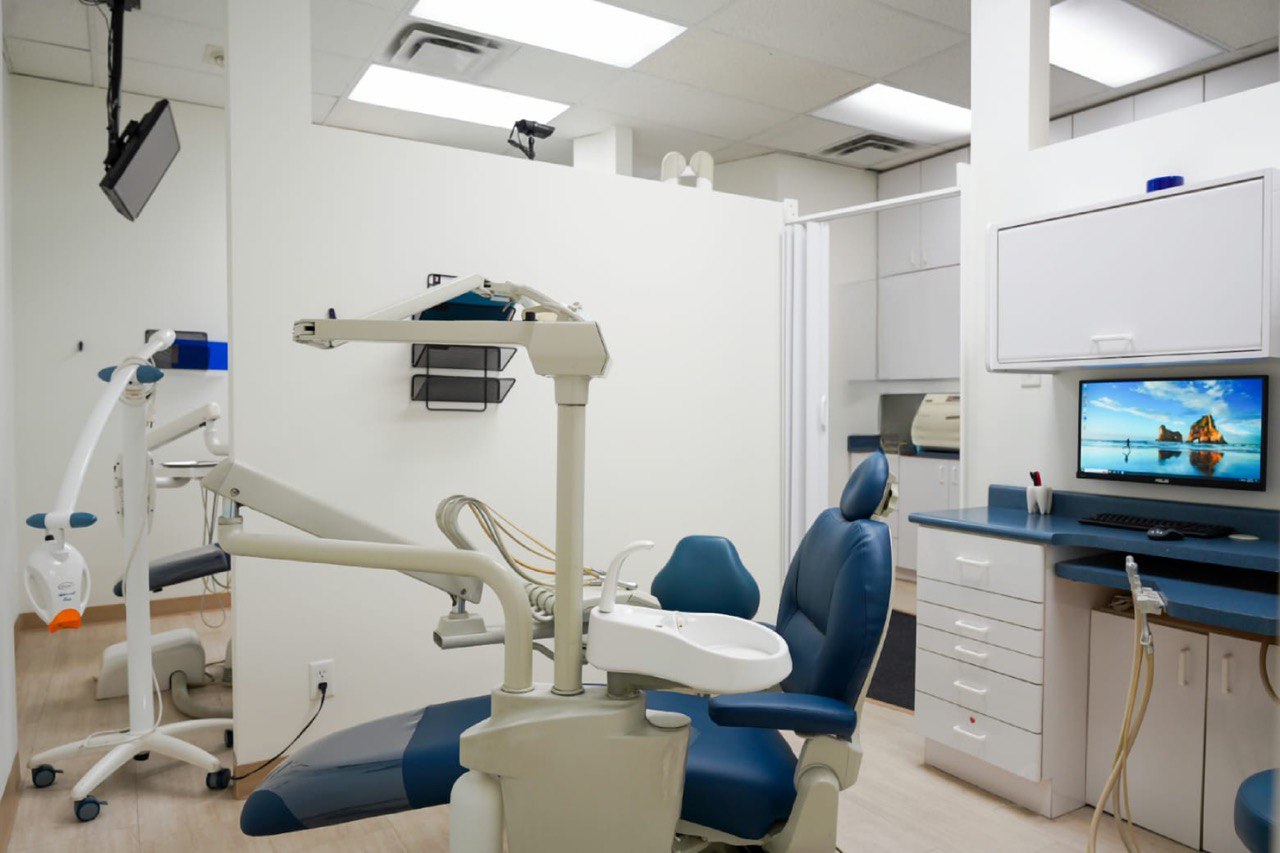 Weston Dental Office Clinic 7